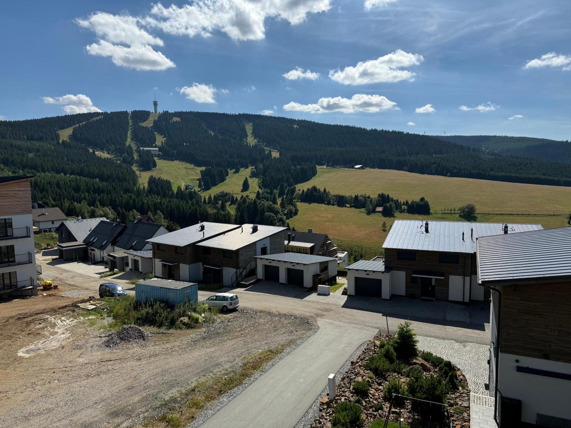 Apartmany Horizont Loučná pod Klínovcem Zewnętrze zdjęcie
